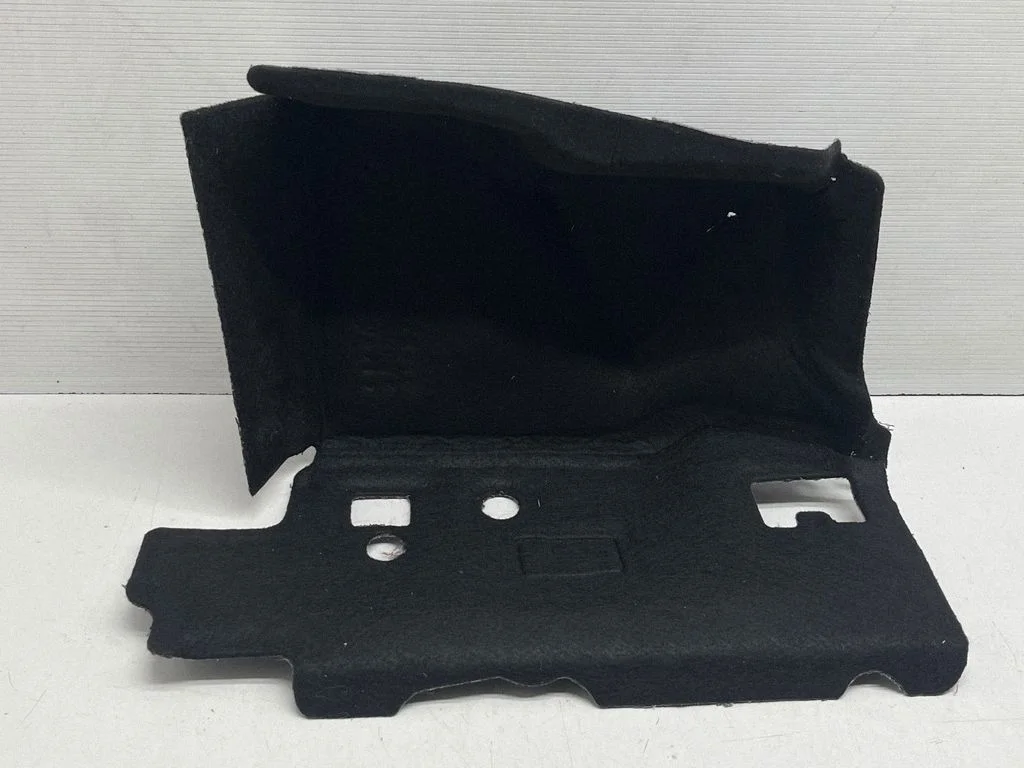 Pagasiruumi heliisolatsioon – BMW X5 F15 (2013-2017)
