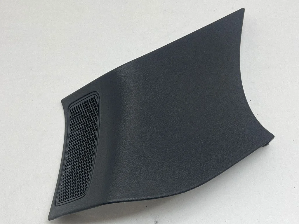 (D)pillar trim (top) – Porsche Cayenne (92A) (2010-2017)