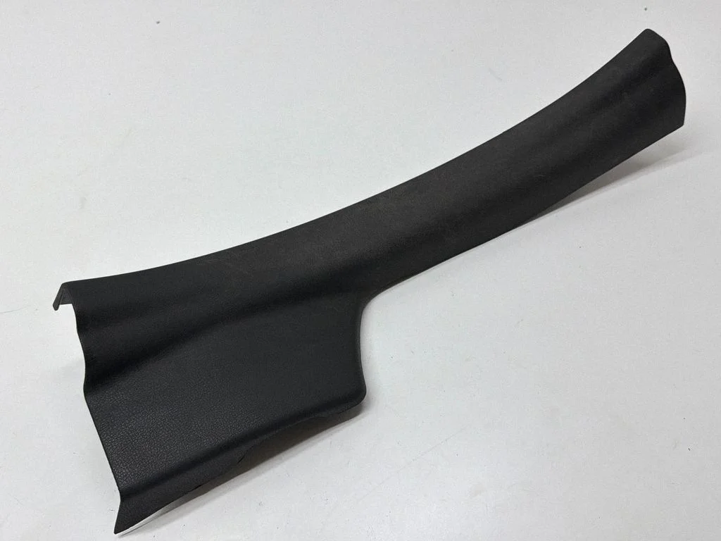 Tagalävise kate (sisemine) 769E93VY0A – Nissan Note (E12) (2014-2016)