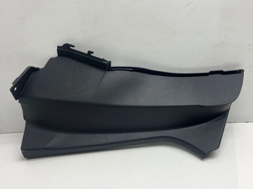 Rear seat side top trim 83A867767