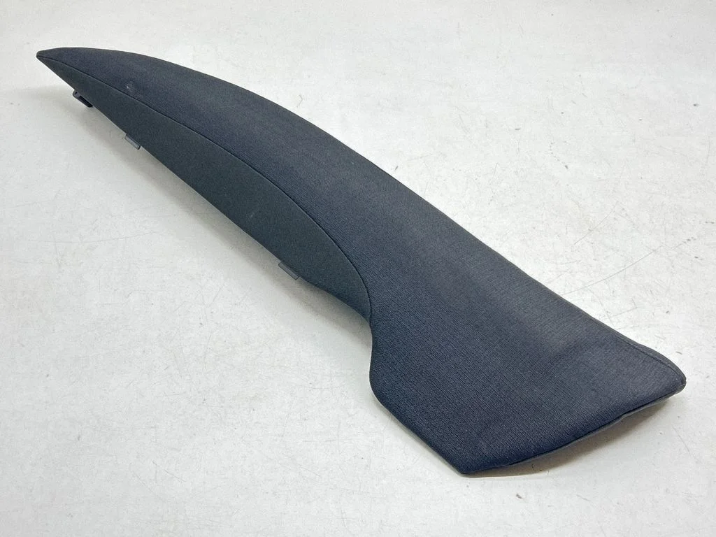 Tagaistme külgkate (ülemine) S0000425754