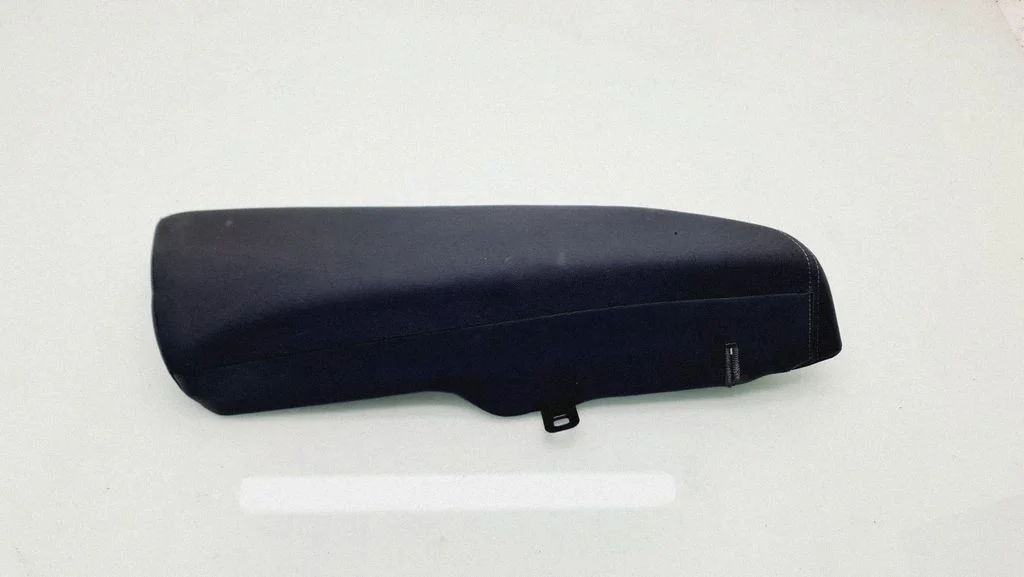 Rear seat side top trim 3071225006A