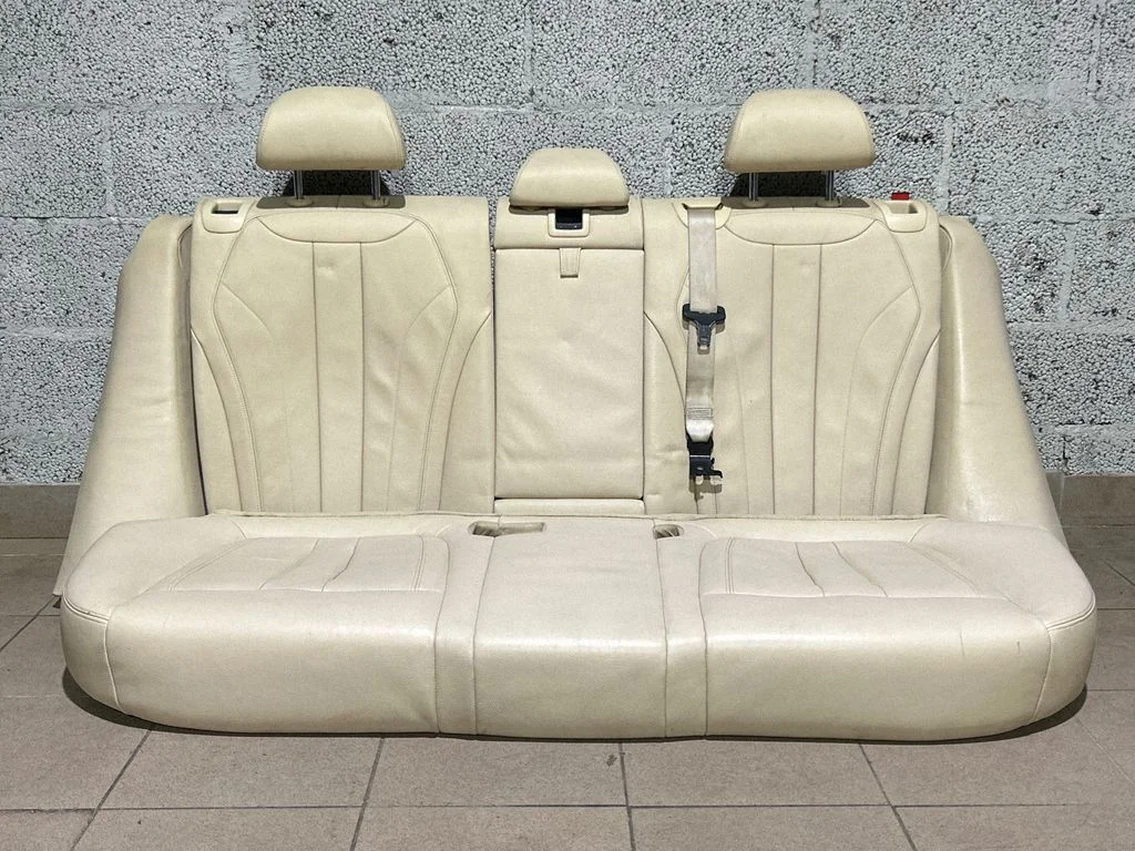 Rear seat