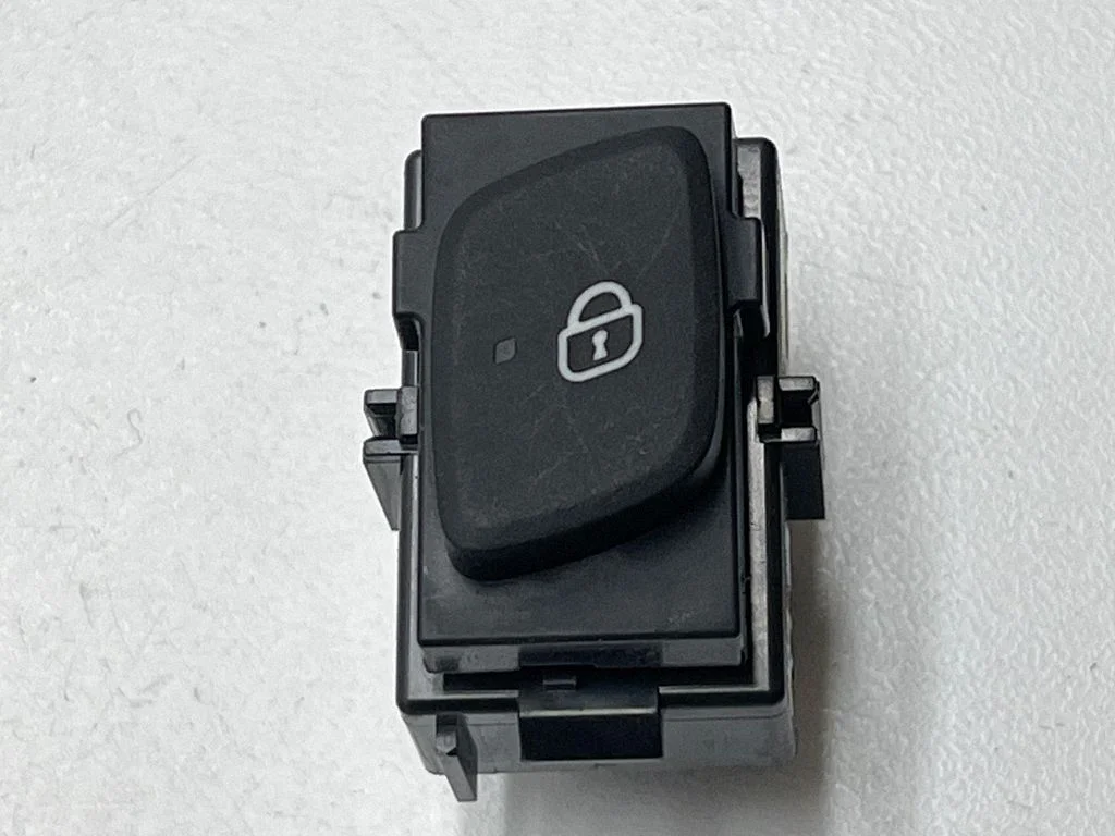 Central locking switch button 32279480
