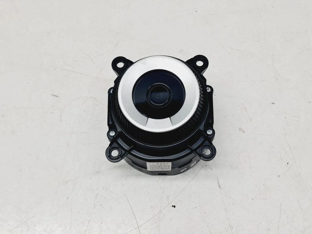 Gear shift switch/knob 467W0CV100KI
