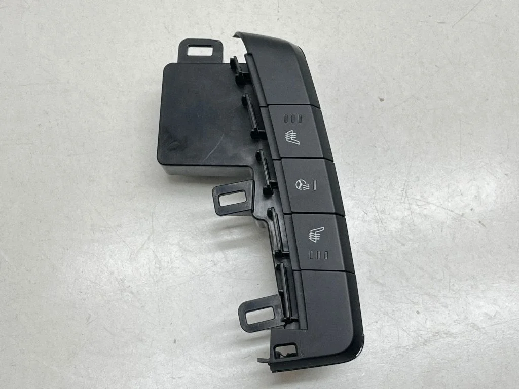 Istmesoojenduse lüliti 93300CV820