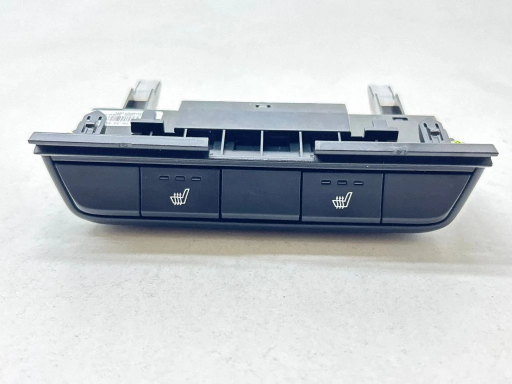 Seat heating switch 4A920C1000