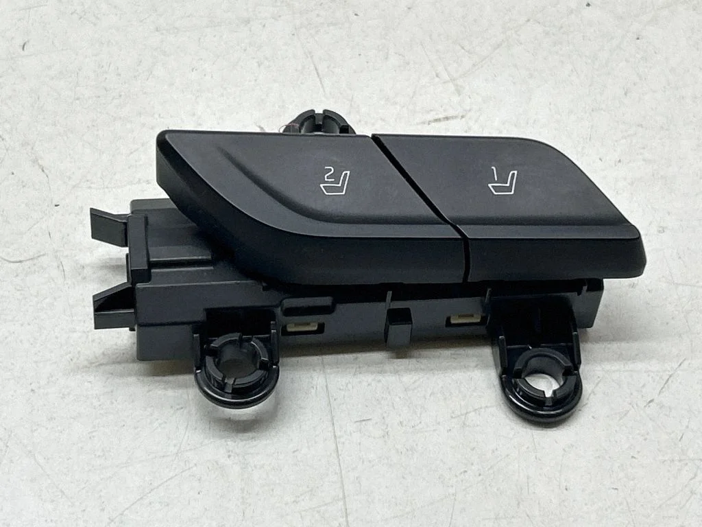 Seat memory switch 93250-AT500