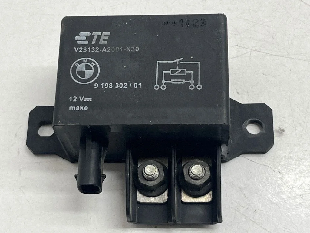 Coolant fan relay 61369198302