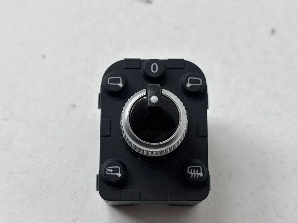 Wing mirror switch – Audi A4 Allroad B9 (2016-)