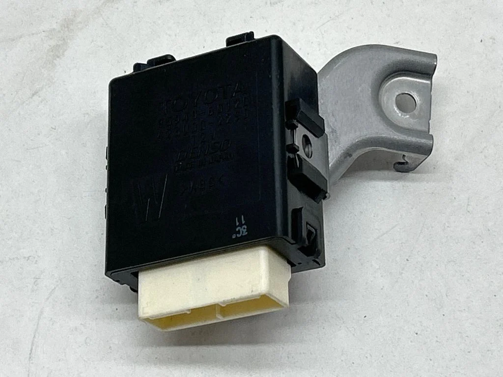 Window wiper relay 8594060120