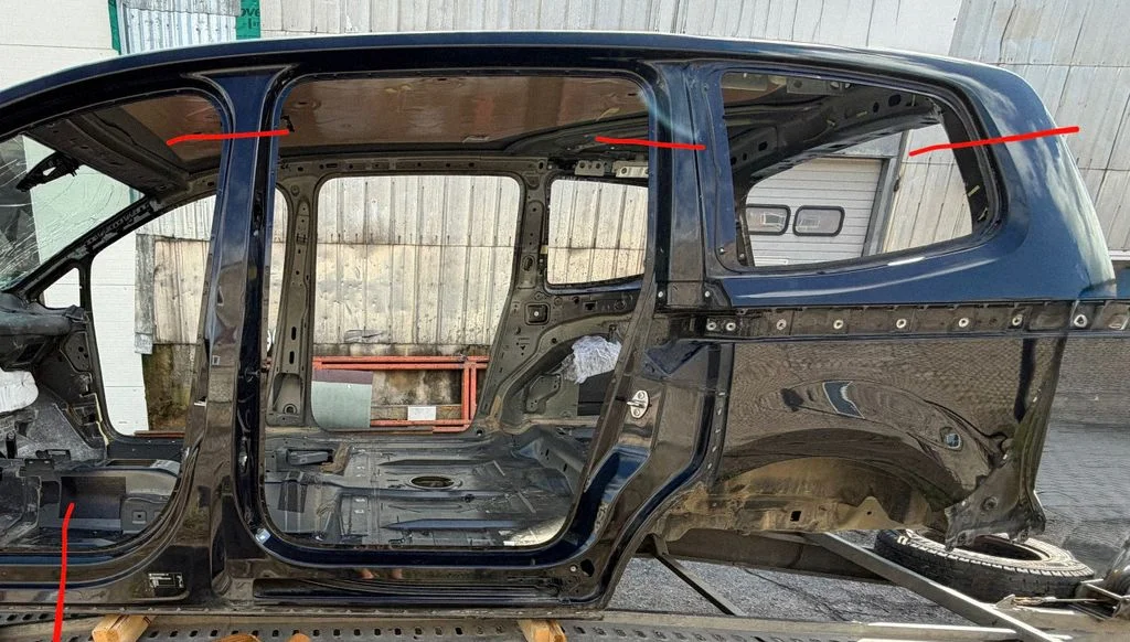 Rear quarter panel – rear left