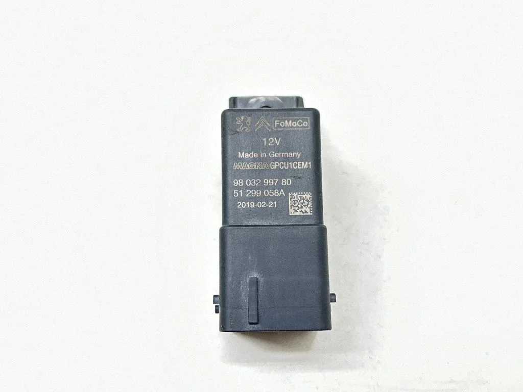 Glow plug pre-heat relay 9803299780