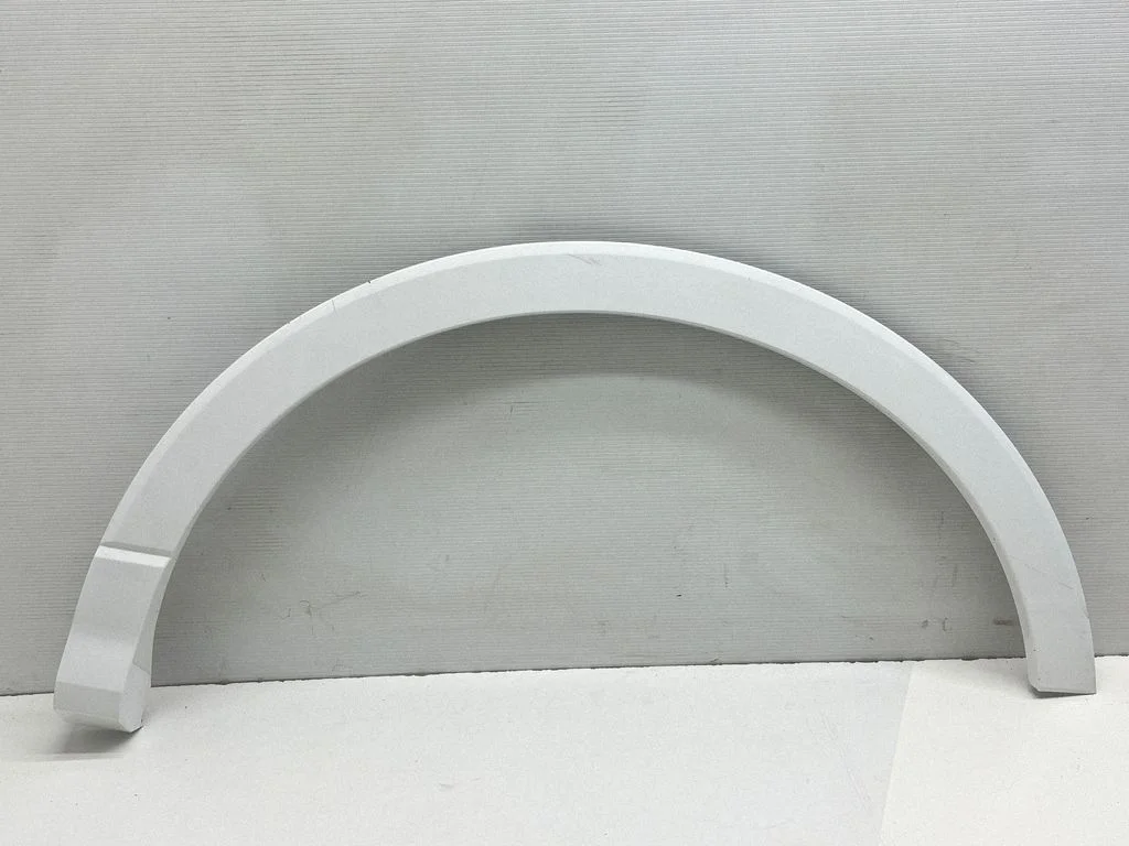 Rear arch trim 837853817