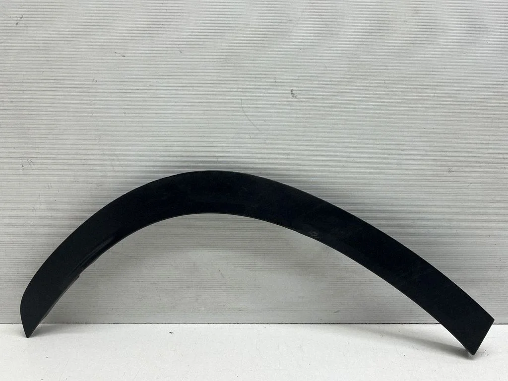 Rear arch trim 750870E030