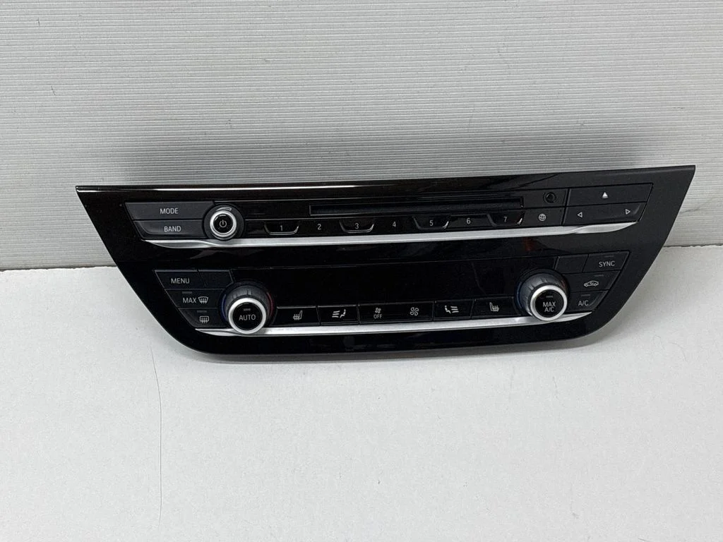 Climate control unit 6999454