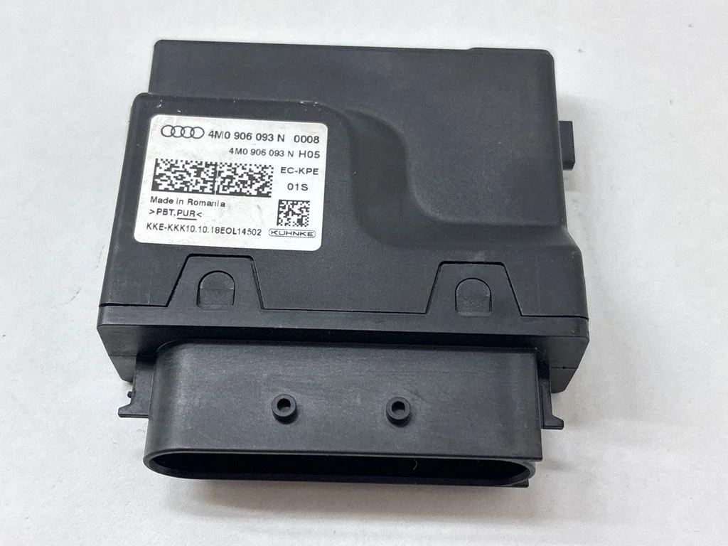 Degvielas sūkņa vadības bloks 4M0906093N
