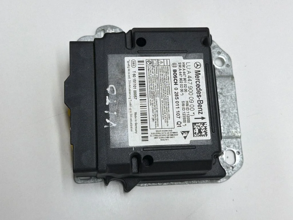 Airbag control unit/module A4479000900