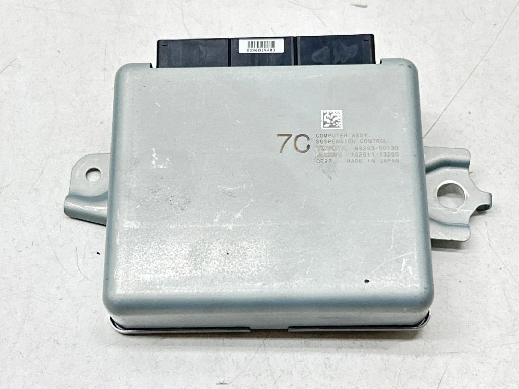 Suspension control unit/module 8929360130