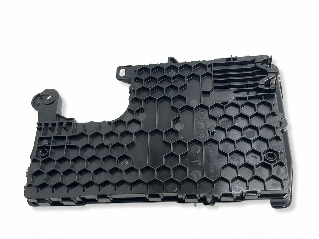 Central body control module 149784800E
