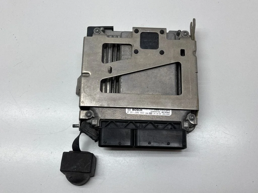 Mootori juhtplokk 97061819801