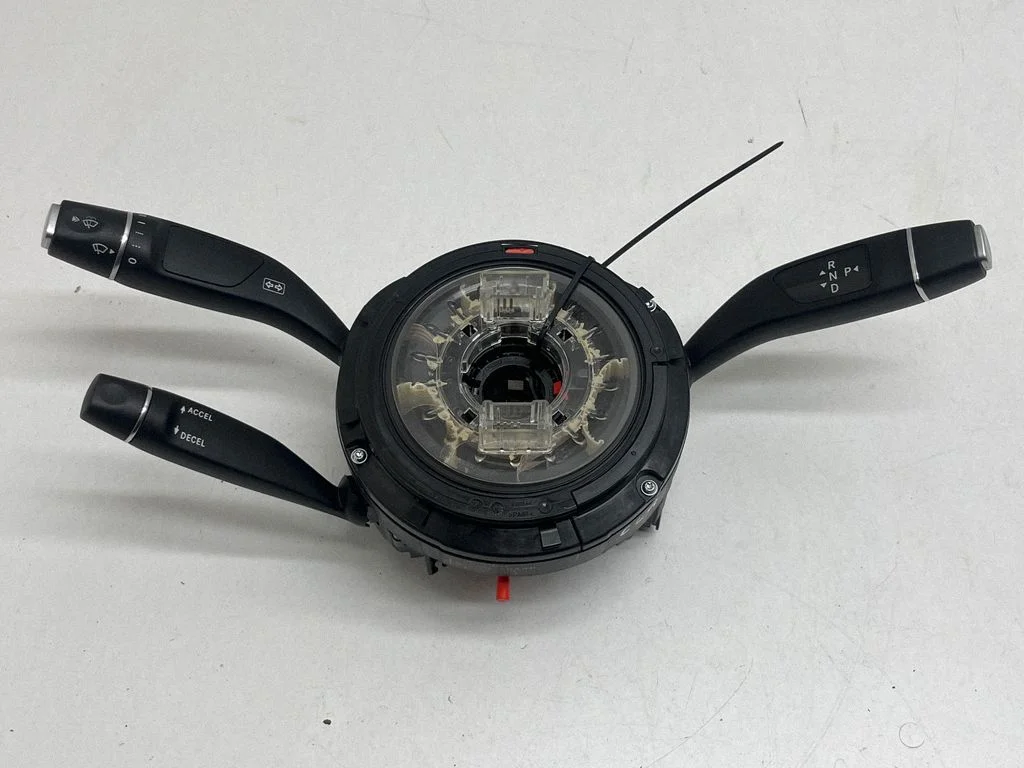 Wiper turn signal indicator stalk/switch 415466