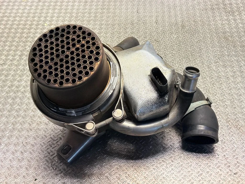 EGR valve cooler 04L131512BG