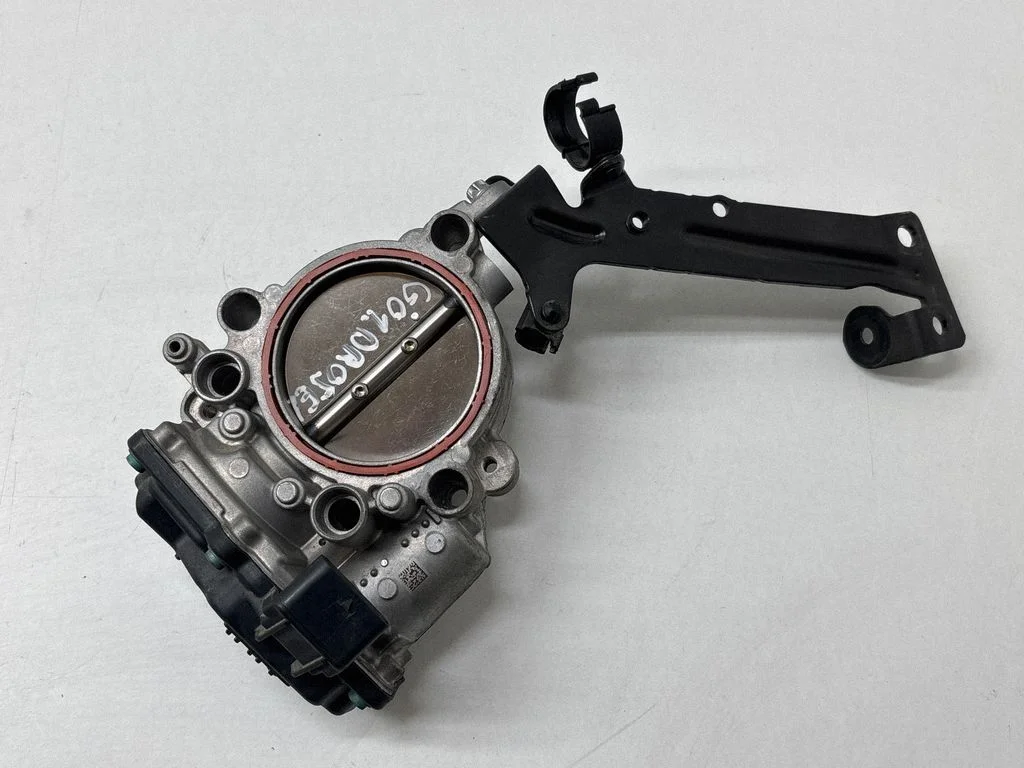 Throttle valve 8601651