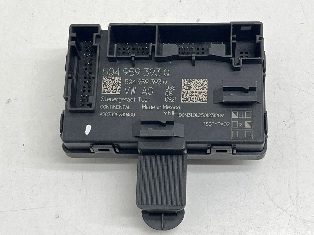 Door control unit/module 5Q4959393Q