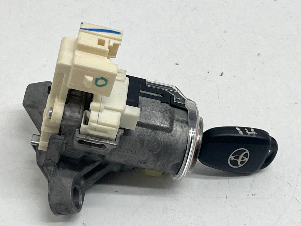 Ignition lock 897820E010