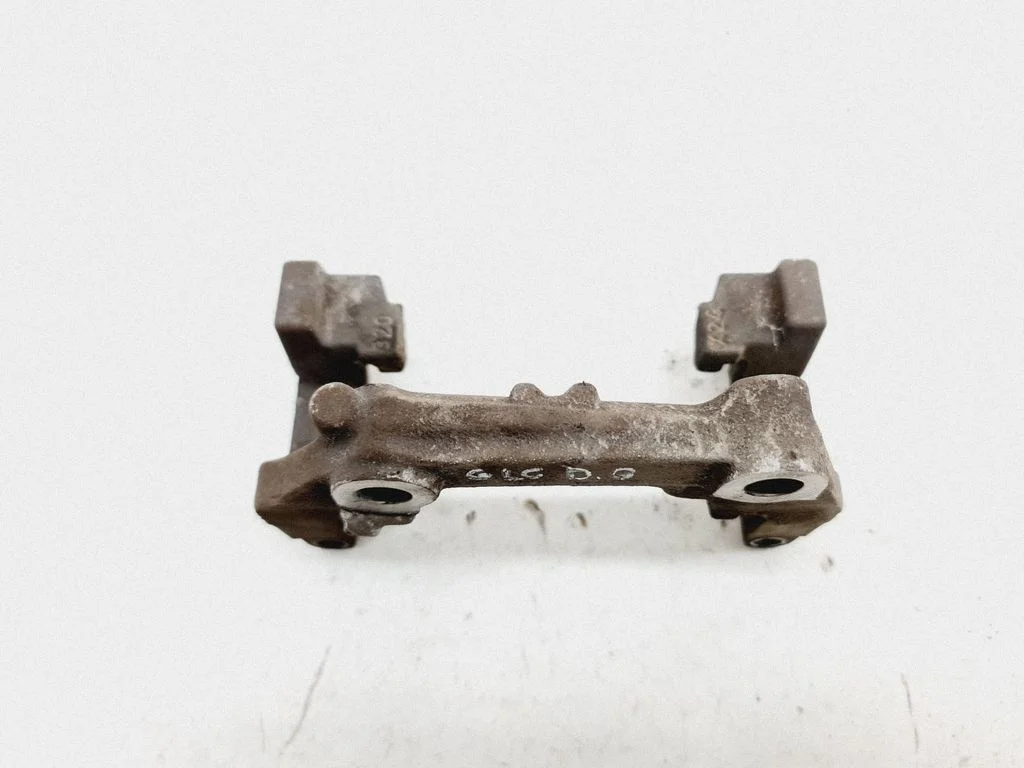 Brake caliper pad carrier rear – rear right