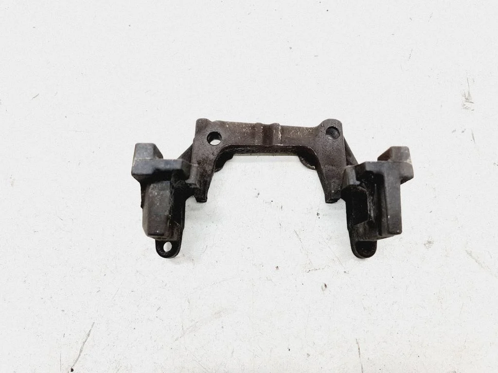 Brake caliper pad carrier rear – rear left