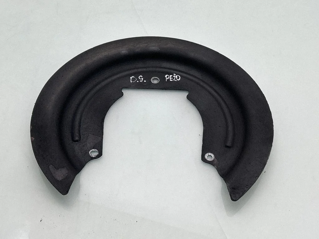 Rear brake disc plate dust cover 9806334980