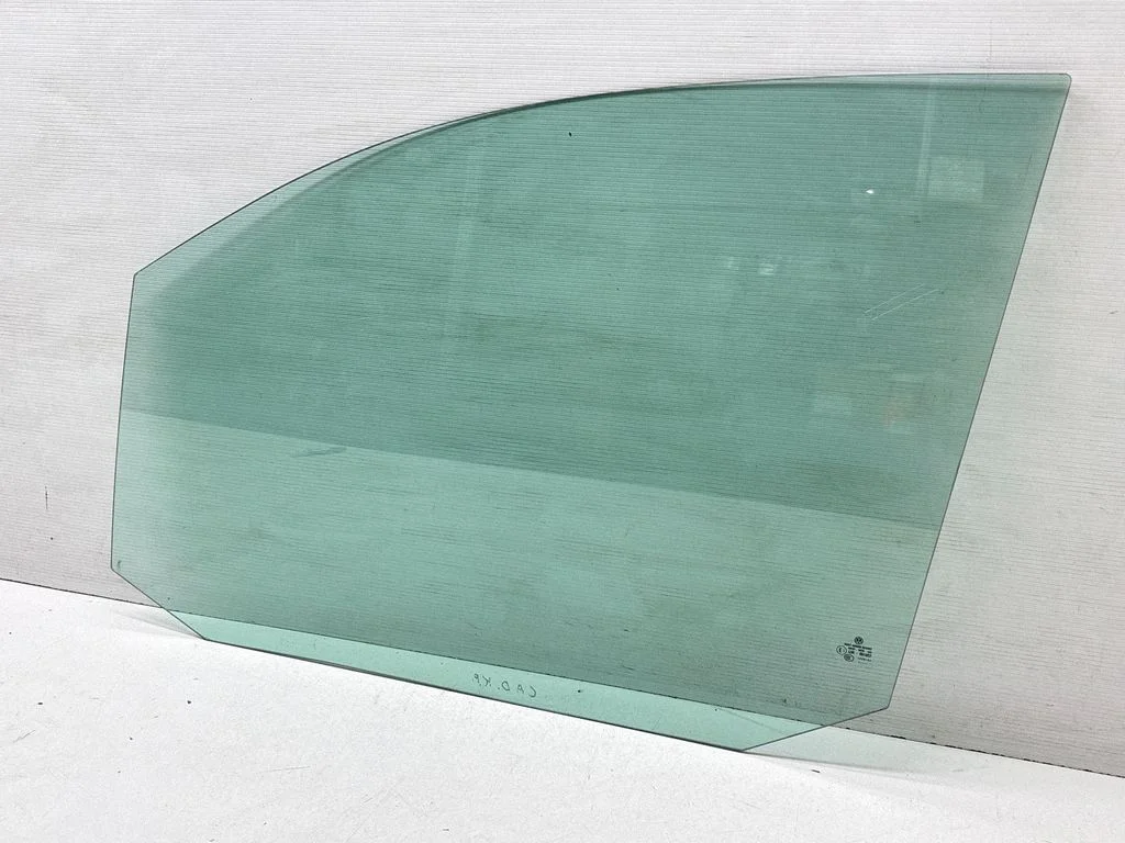 Front door window glass four-door DOT27M235AS2