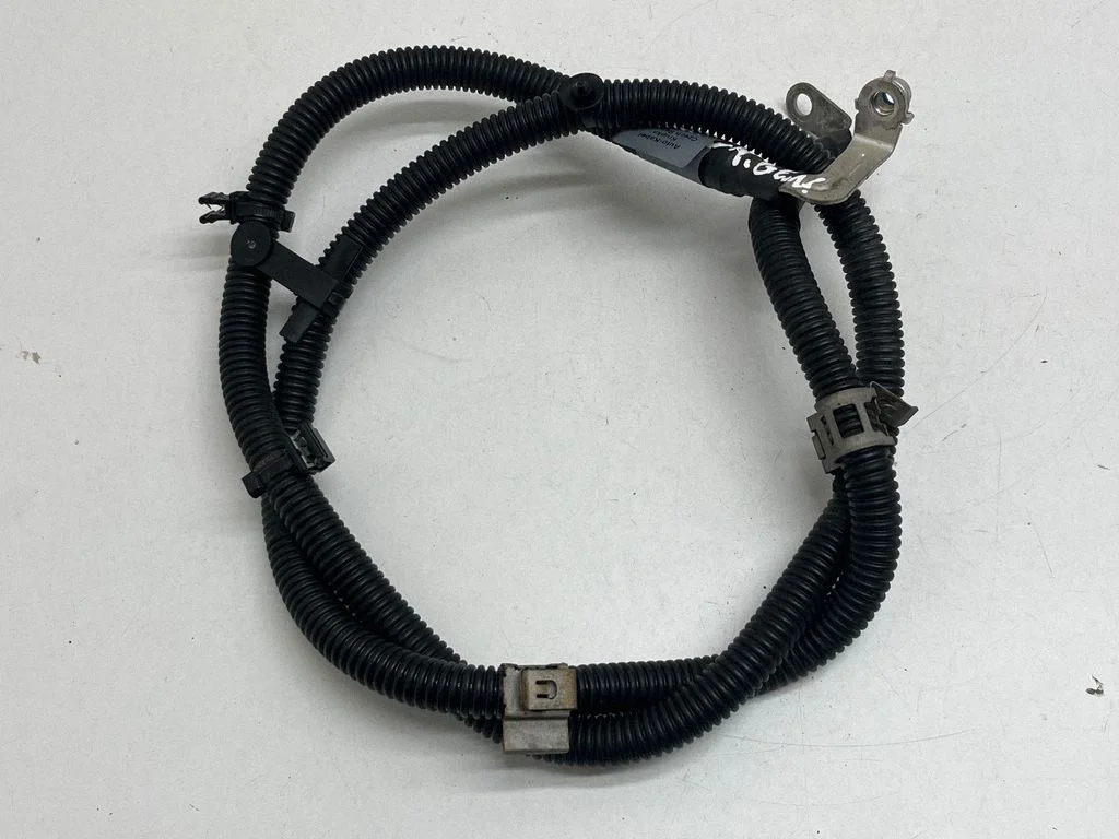 Plusa vads (akumulatora) – Mercedes-Benz CLA klase C117 X117 W117 (2013-2019)