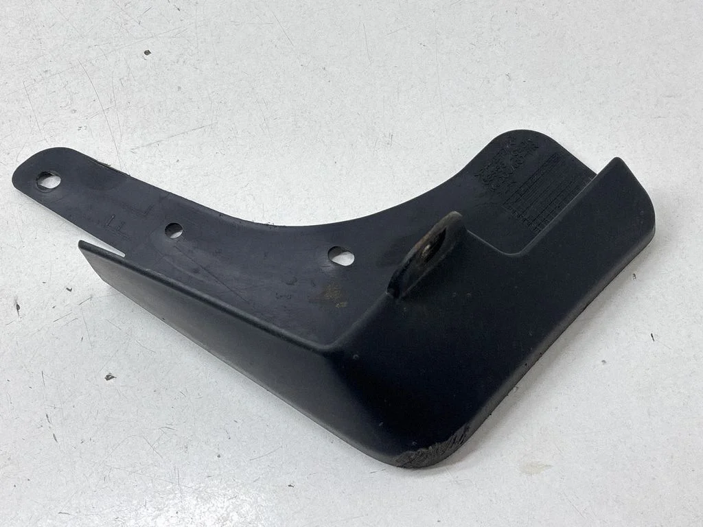 Front mudguard 638554CE0A