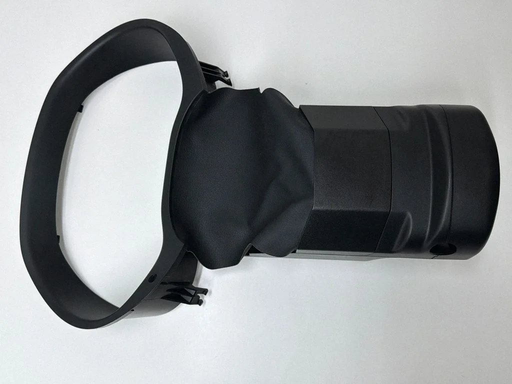 Steering wheel column trim 1303695X