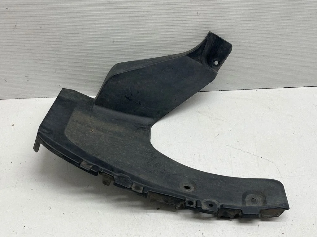 Rear mudguard 525920E060