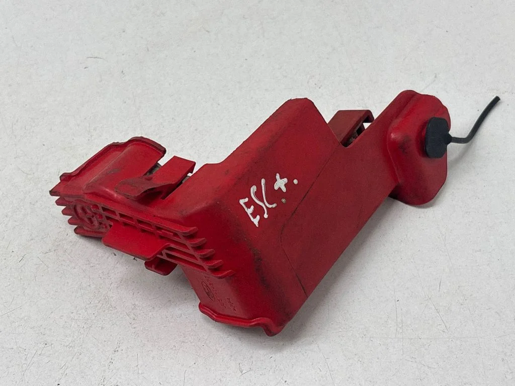 Plusa vadu savienojuma mezgls RZ1T14305