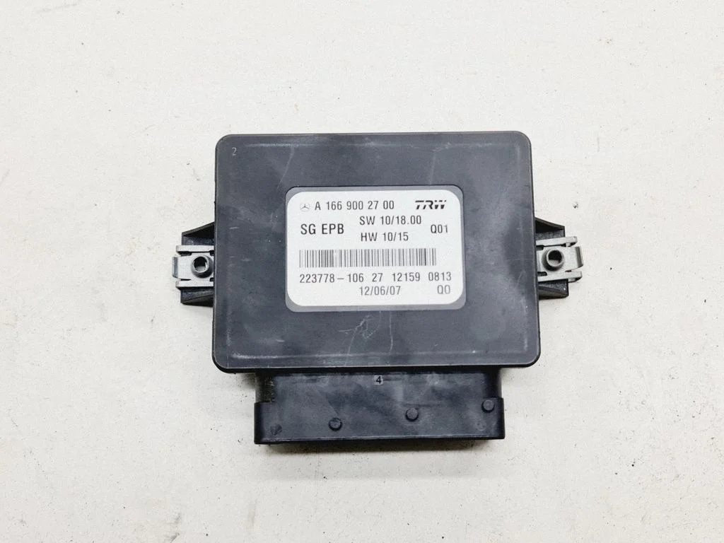 Sterownik układu hamulcowego A1669002700