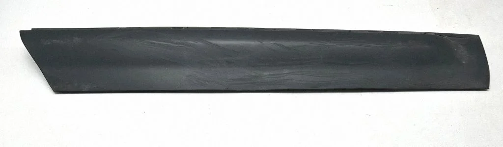 Priekšējo durvju apdare (molings) BJ3221064AC