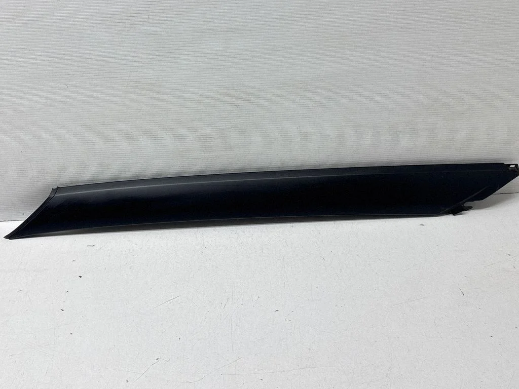 Listwa drzwi przednich 768366RR0A