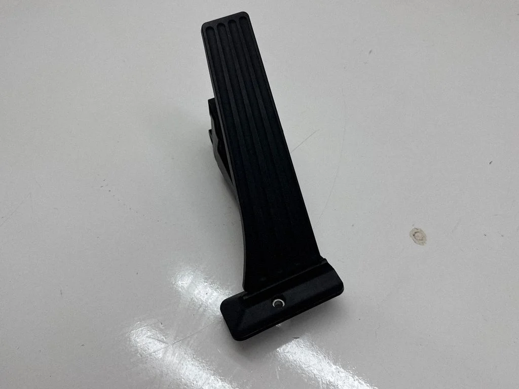 Accelerator throttle pedal – BMW X3 G01 (2018-2024)