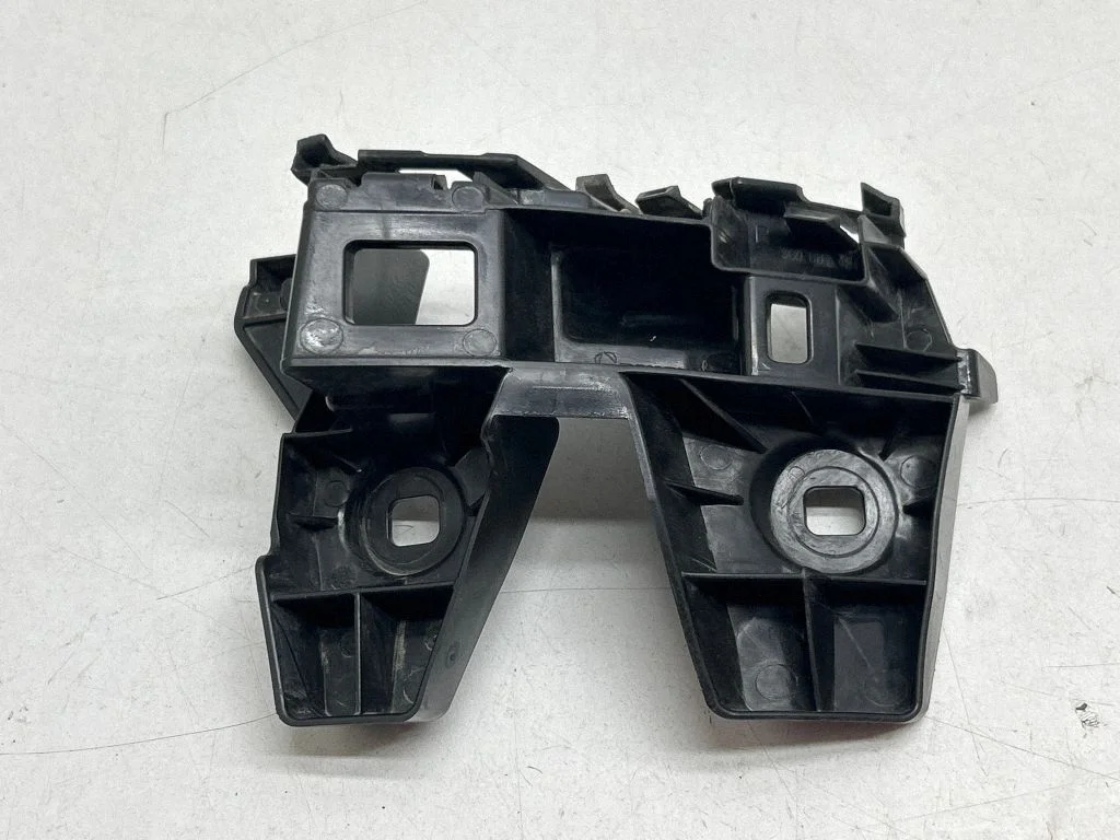 Bumper support mounting bracket corner – Volkswagen Passat B7 USA (2012-2019)