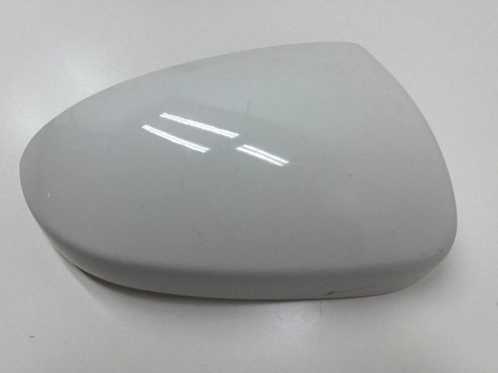 Spoguļa plastmasas apdare 87626D3000