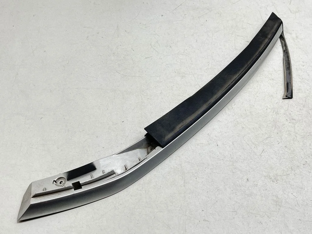 Under headlight/headlamp trim A892111510