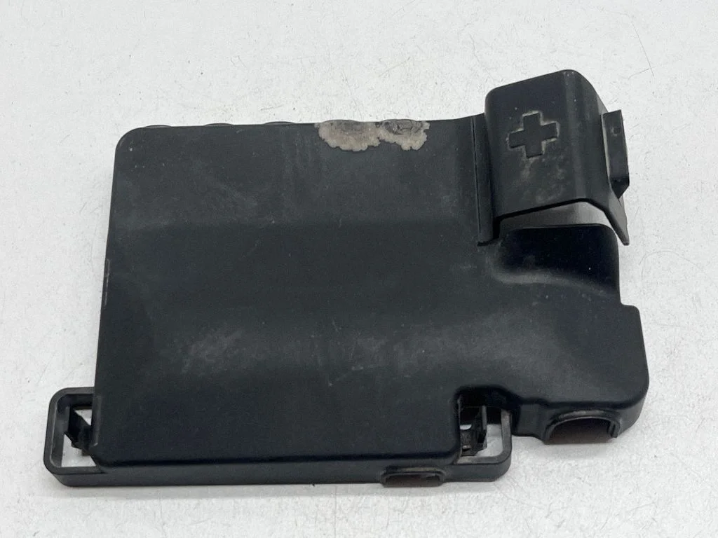 Fuse box cover 1EA915429C
