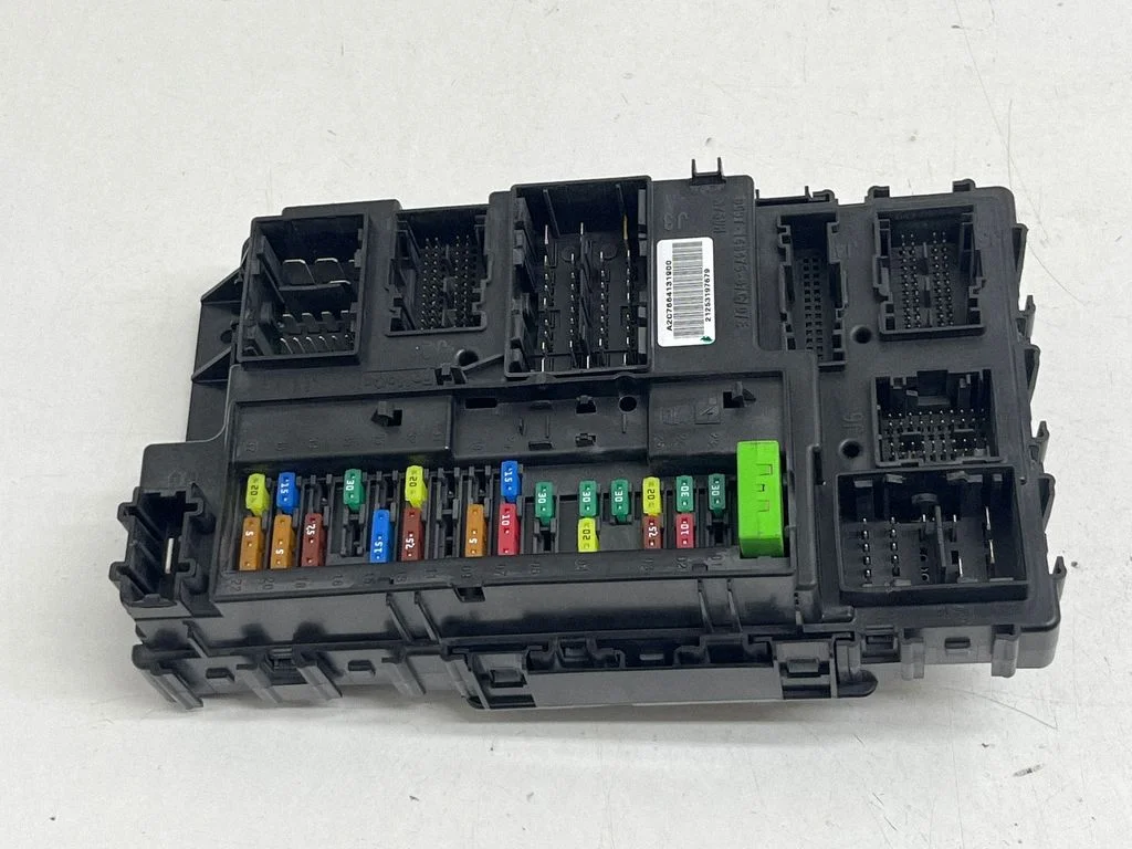 Drošinātāju bloks DG9T14B476B