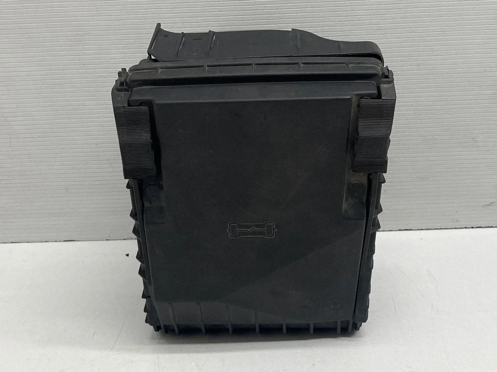 Fuse box set 5K0937809A