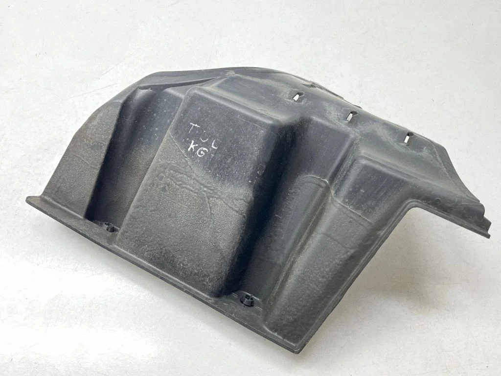 Rear bumper corner part panel trim 86695D7000